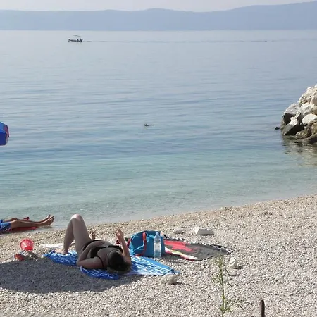 Gostinjska kuća In With Sea View, Balcony, Air Conditioning, Wi-fi Podgora (Split-Dalmatia)
