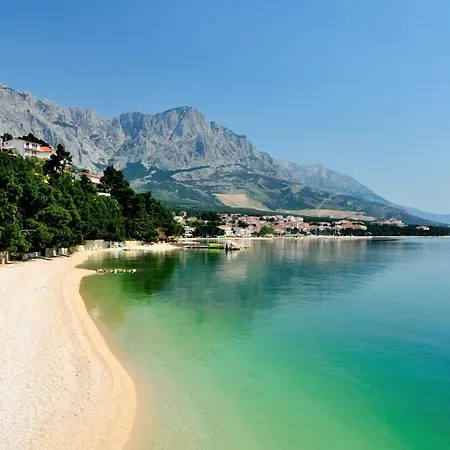 Gostinjska kuća In With Sea View, Balcony, Air Conditioning, Wi-fi *