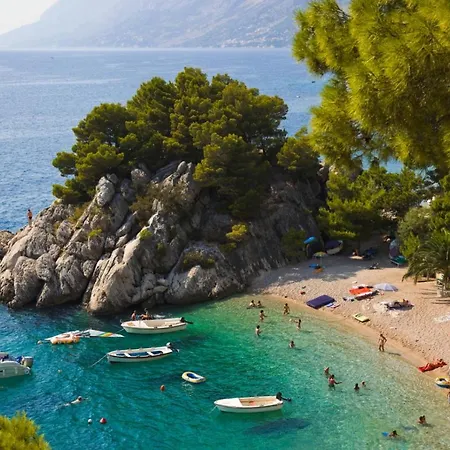 In With Sea View, Balcony, Air Conditioning, Wi-fi * Podgora (Split-Dalmatia)