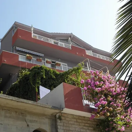 Gostinjska kuća In With Sea View, Balcony, Air Conditioning, Wi-fi *